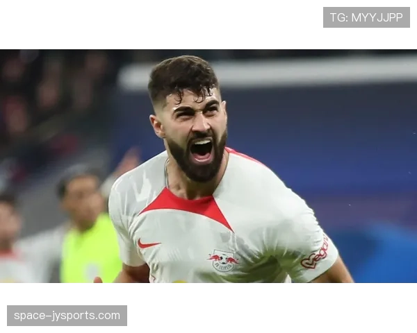 加时赛报道：格瓦尔迪奥尔头球破门，曼城将总比分扳为4-4